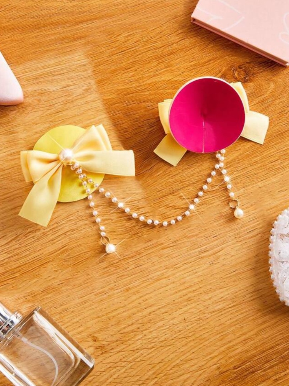 Yellow Bow Pearl Chain Nipple Pasties - Picture 2 of 4